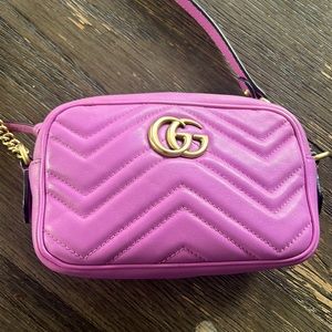 Authentic Gucci Marmont Crossbody Bag - Small/Pink
